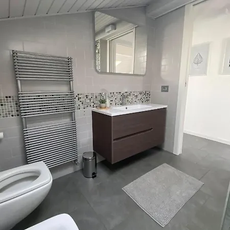 Apartment La Garconnierre Del Maggiore Nebbiuno