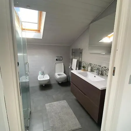 La Garconnierre Del Maggiore