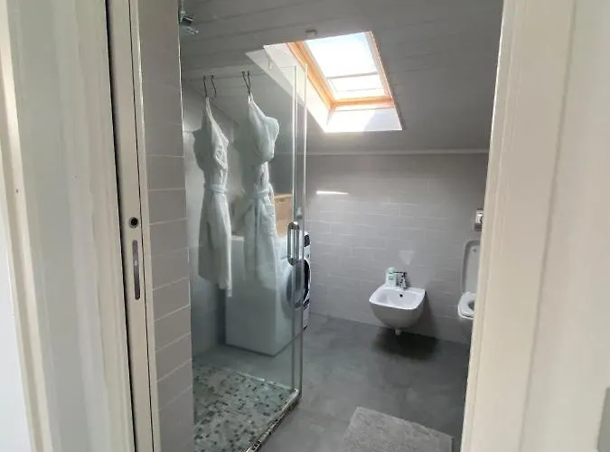 La Garçonniérre Del Maggiore * Nebbiuno